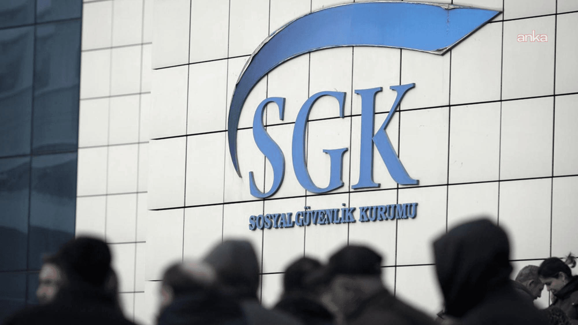 SGK'dan 'Son 5 yılda 650 bin kişinin emekliliği iptal edildi' haberlerine ilişkin açıklama: "12 bin 209 kişinin emekliliği iptal edilmiştir"