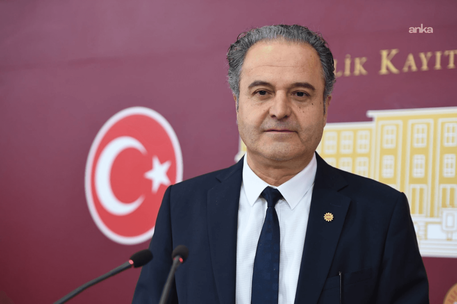 İskender Bayhan'dan Bakan Kurum'a: “Esenyurt’ta güvenlik sorunu olarak ifade edi