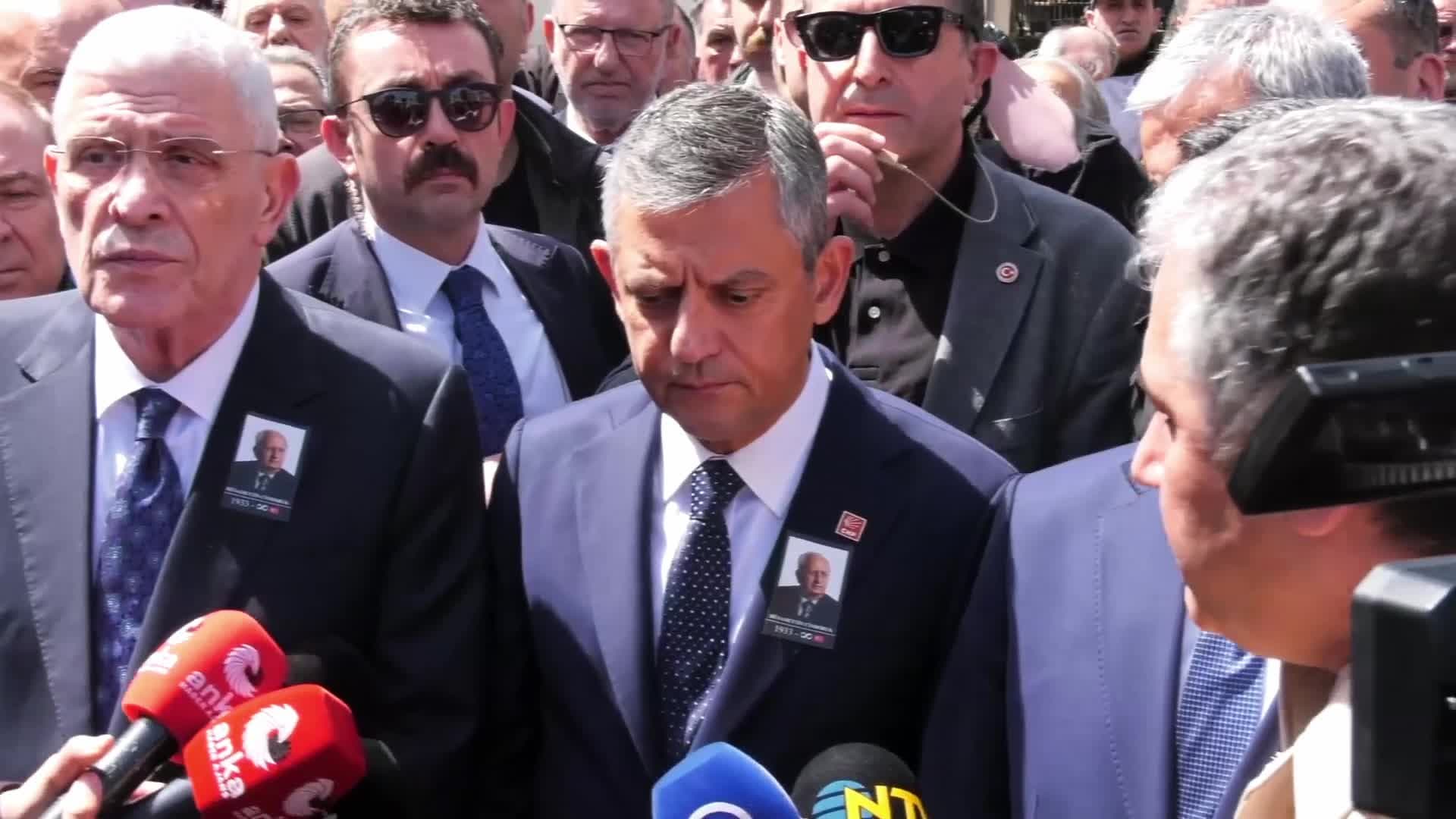 Hüsamettin Cindoruk son yolculuğuna uğurlandı... Özgür Özel: “Bilgeliğinden ve s