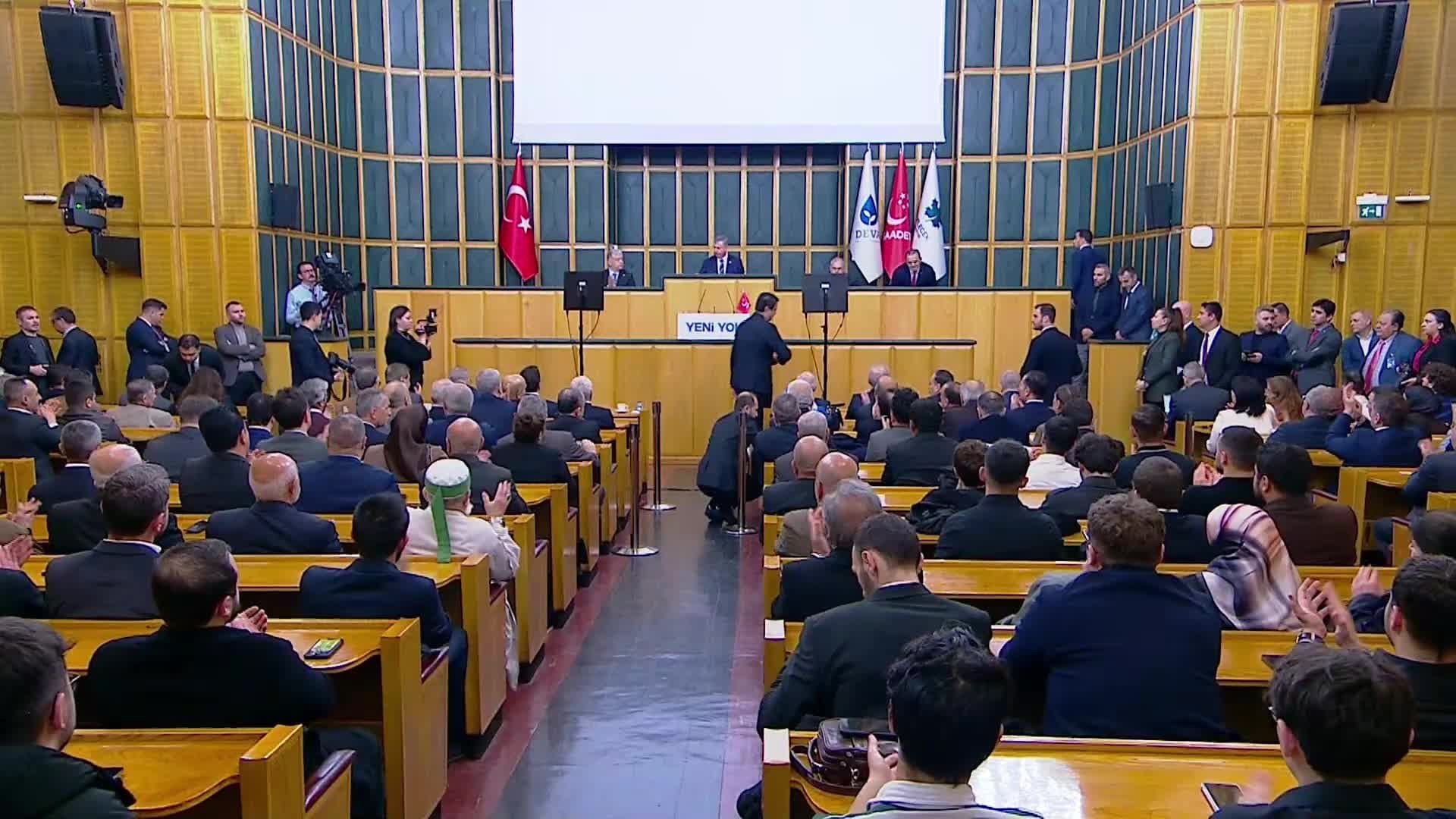 Yeni Yol Grup Toplantısı... Mahmut Arıkan'dan Cumhurbaşkanı Erdoğan'a: "Bu coğra