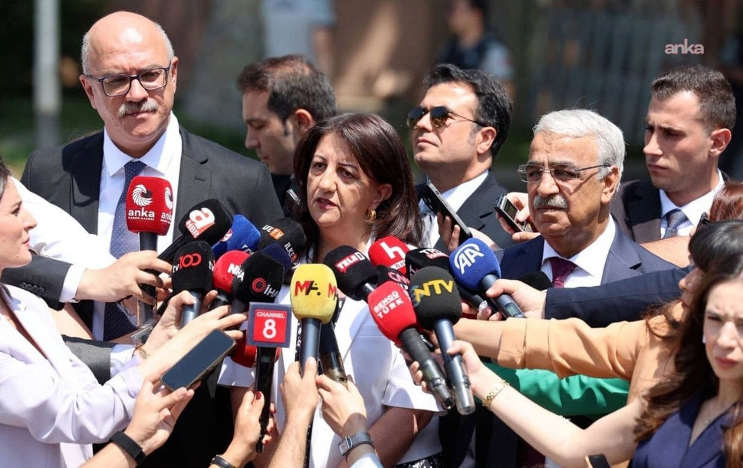 DEM Parti İmralı Heyeti, terör örgütü PKK lideri Öcalan ile görüşmek üzere yola