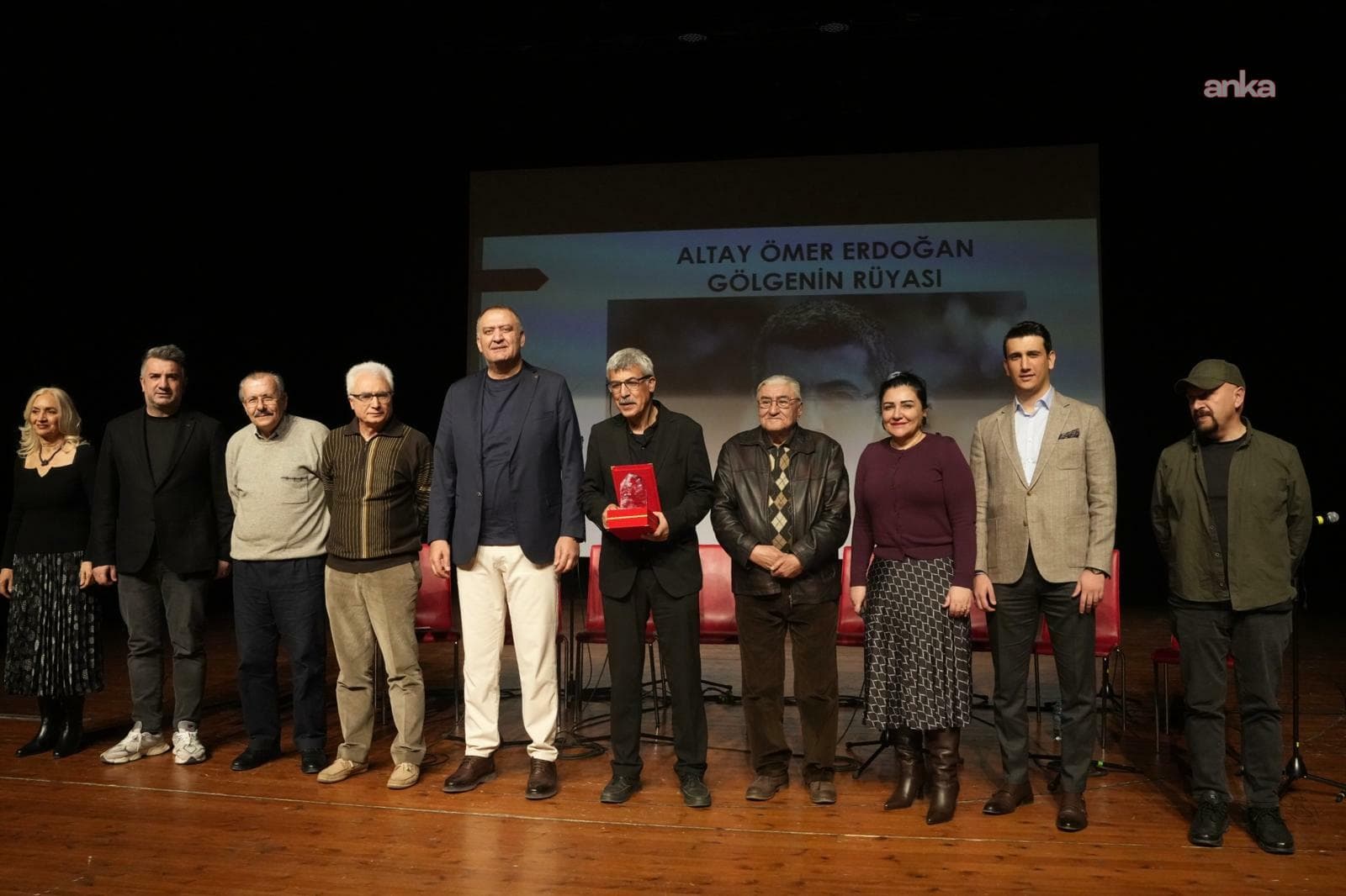 Kartal’da “10. Vedat Günyol Deneme Ödülleri” sahiplerine takdim edildi