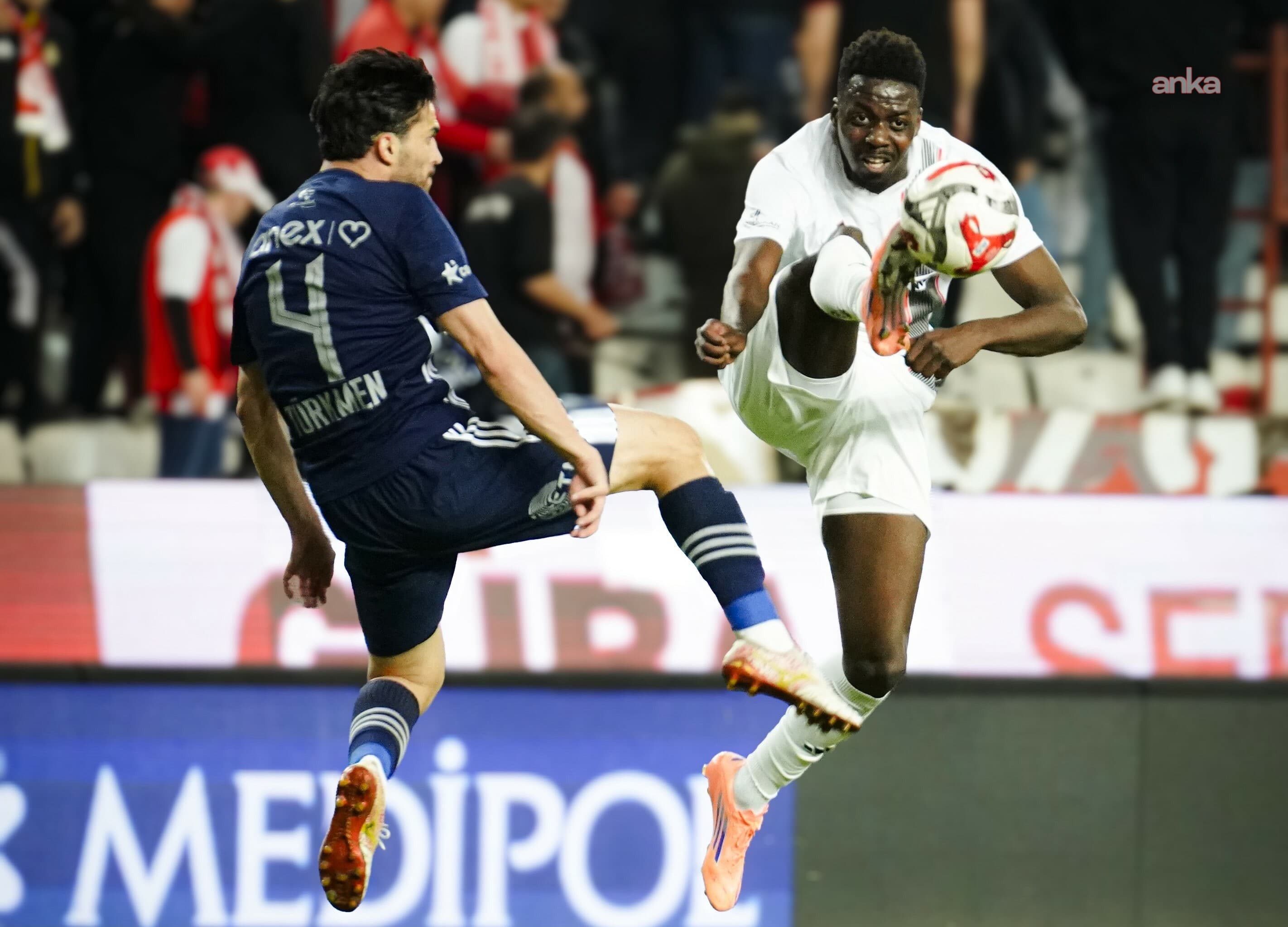 Gaziantep FK, Antalyaspor’u 4-1 mağlup etti