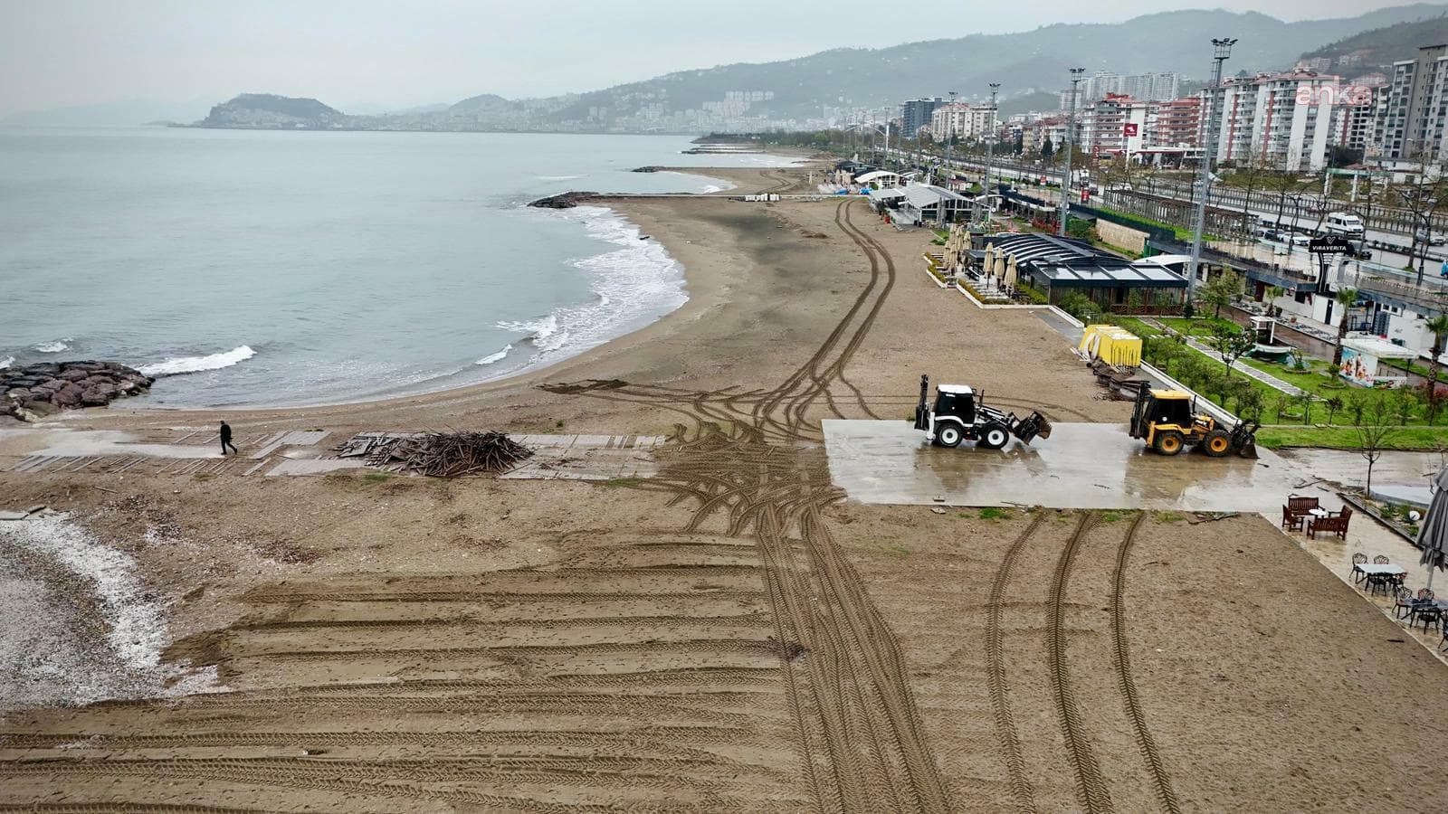 Giresun Belediyesi'nden Plajlar bölgesinde bakım onarım çalışması