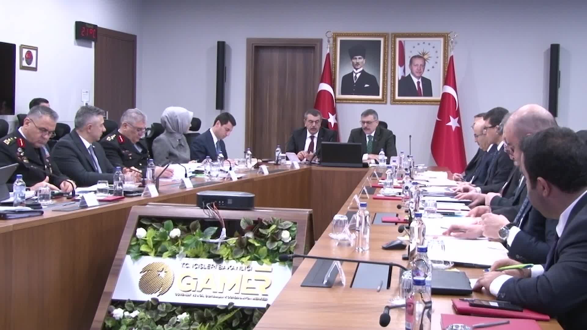 İçişleri ve Milli Eğitim Bakanlığı toplandı: Erken uyarı mekanizmaları vurgusu