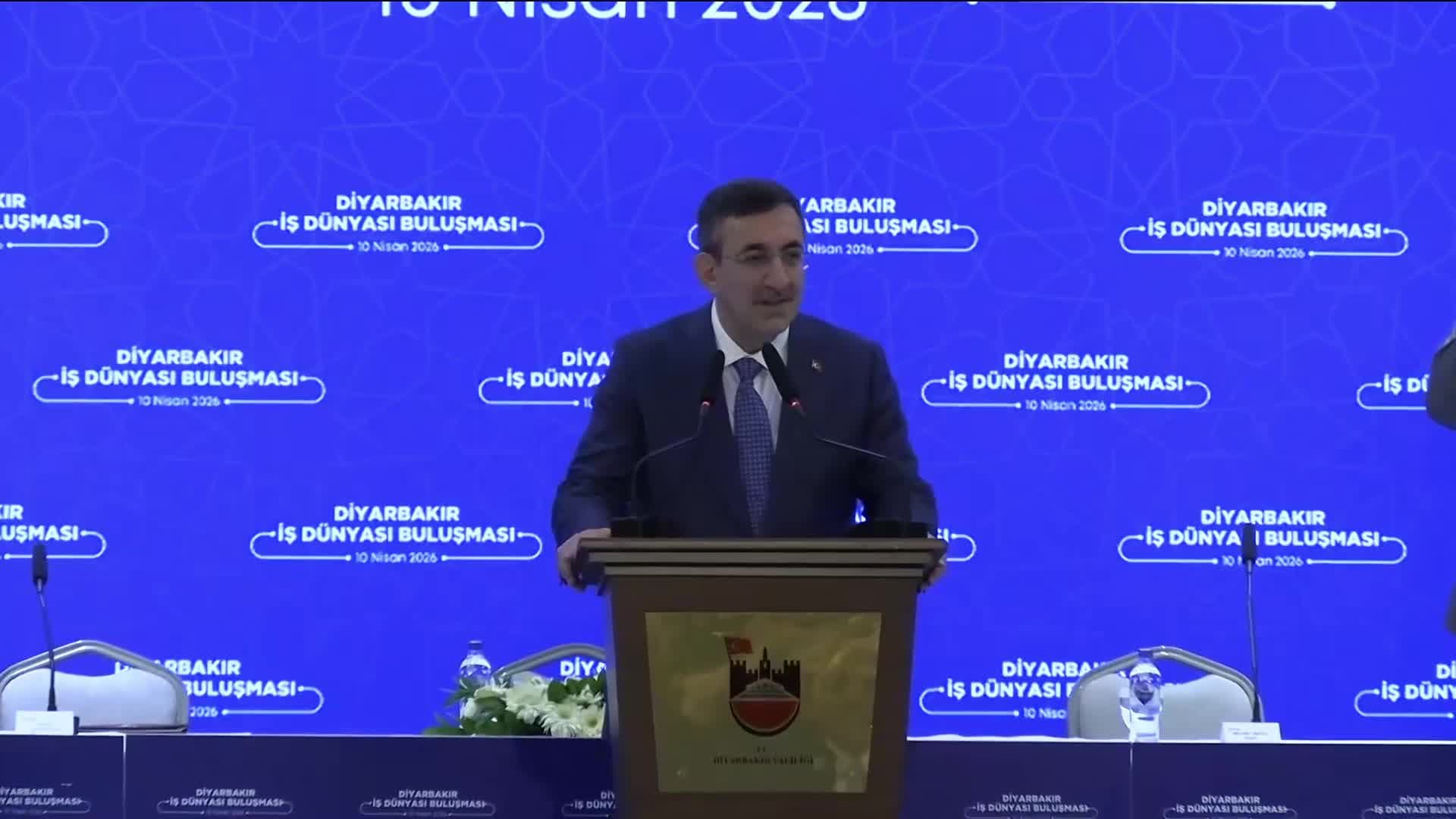 Cumhurbaşkanı Yardımcısı Yılmaz’dan DEM Parti’ye: Devlete rol biçme ödev yükleme