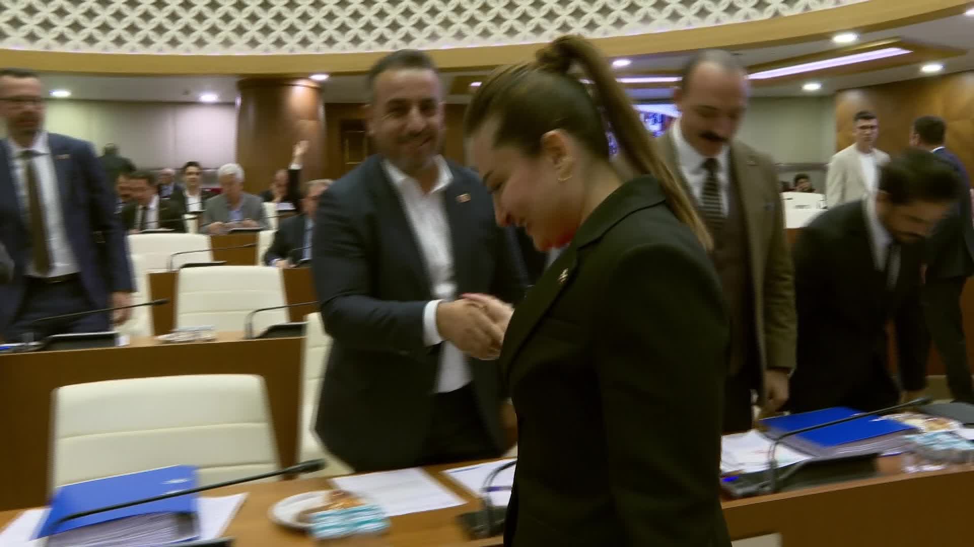 Antalya Büyükşehir Belediyesi 2025 Yılı Faaliyet Raporu kabul edildi... Başkan V