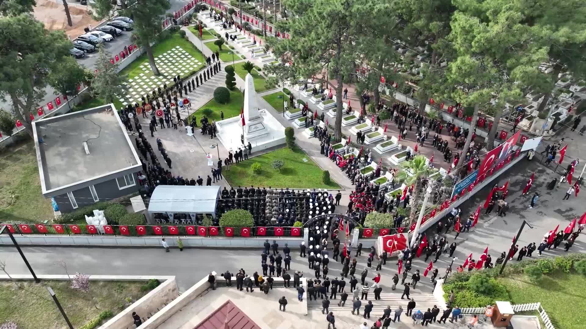 Antalya Büyükşehir Belediyesi Başkan Vekili Özdemir, Uncalı Şehitliği’nde düzenl