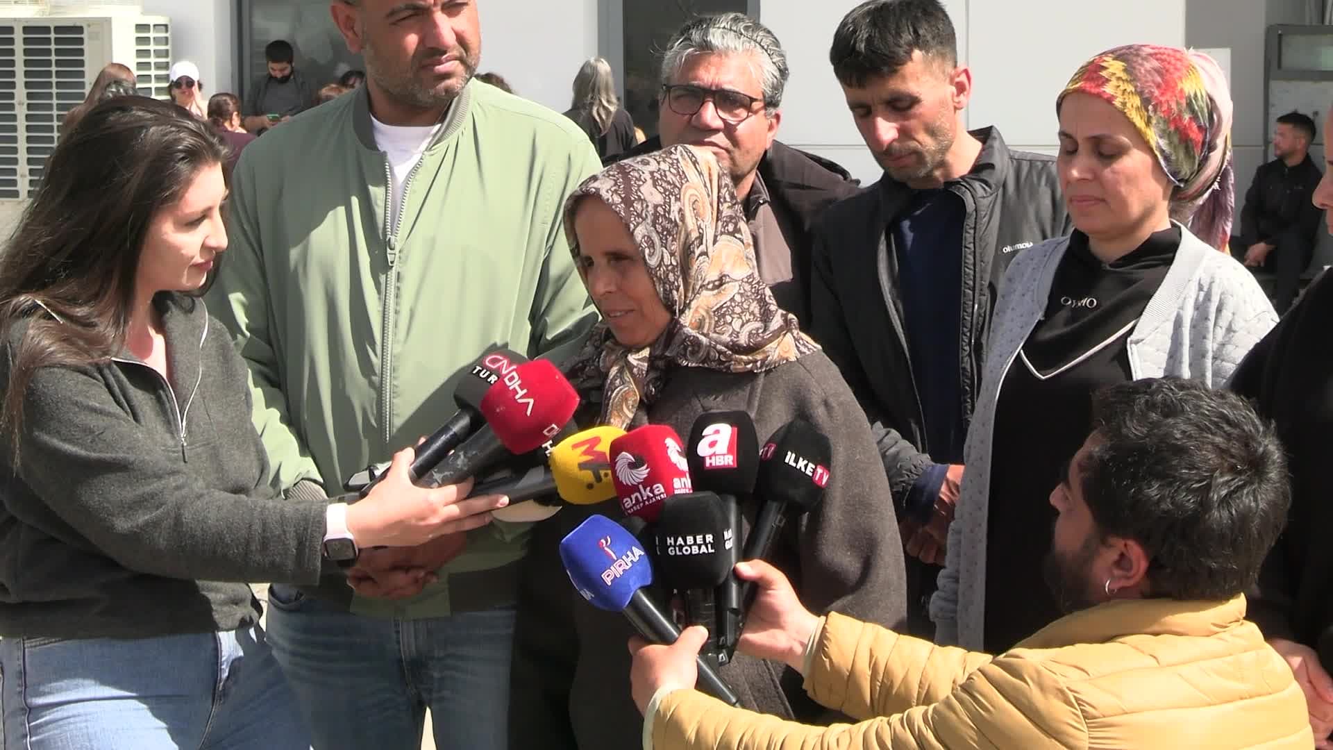 Gülistan Doku’nun annesi Bedriye Doku: Kızımın kemiklerini istiyorum