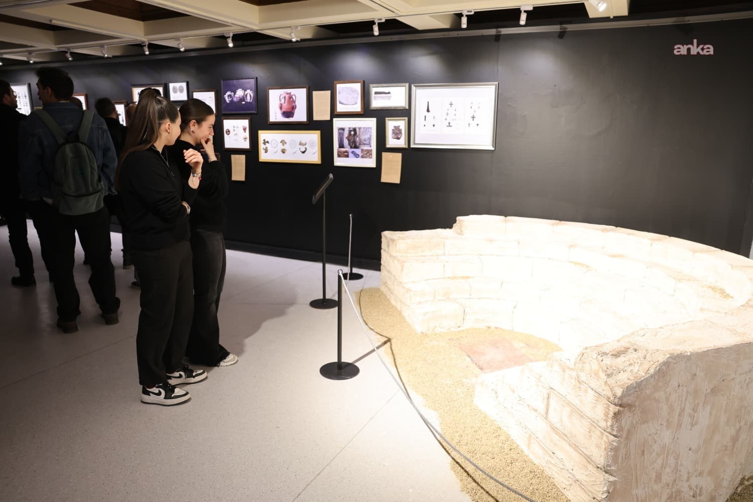 Eskişehir’de “Sessiz Taşlar, Kayıp Bir Başkent: Amorium” sergisi ziyarete açıldı