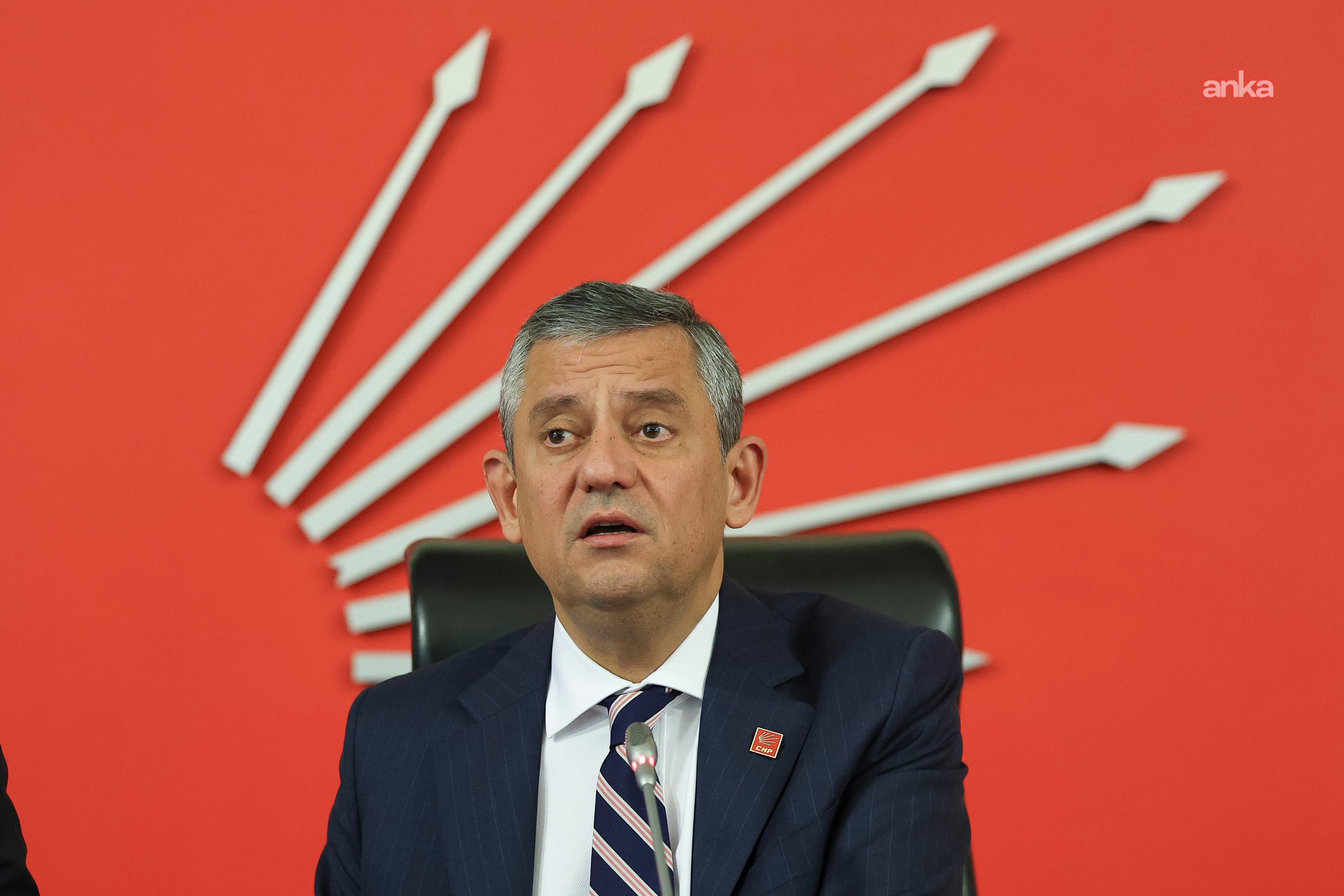 Özgür Özel, Olağanüstü İl Başkanları Toplantısına başkanlık etti