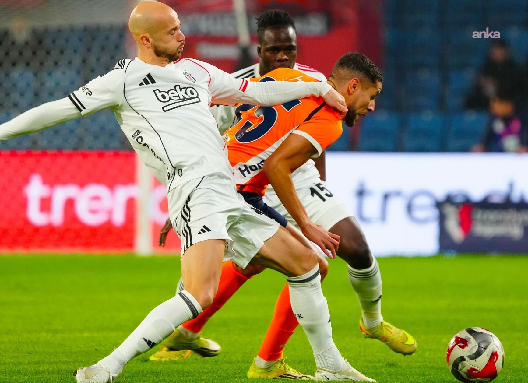 Başakşehir, Beşiktaş’a 3-2 mağlup oldu