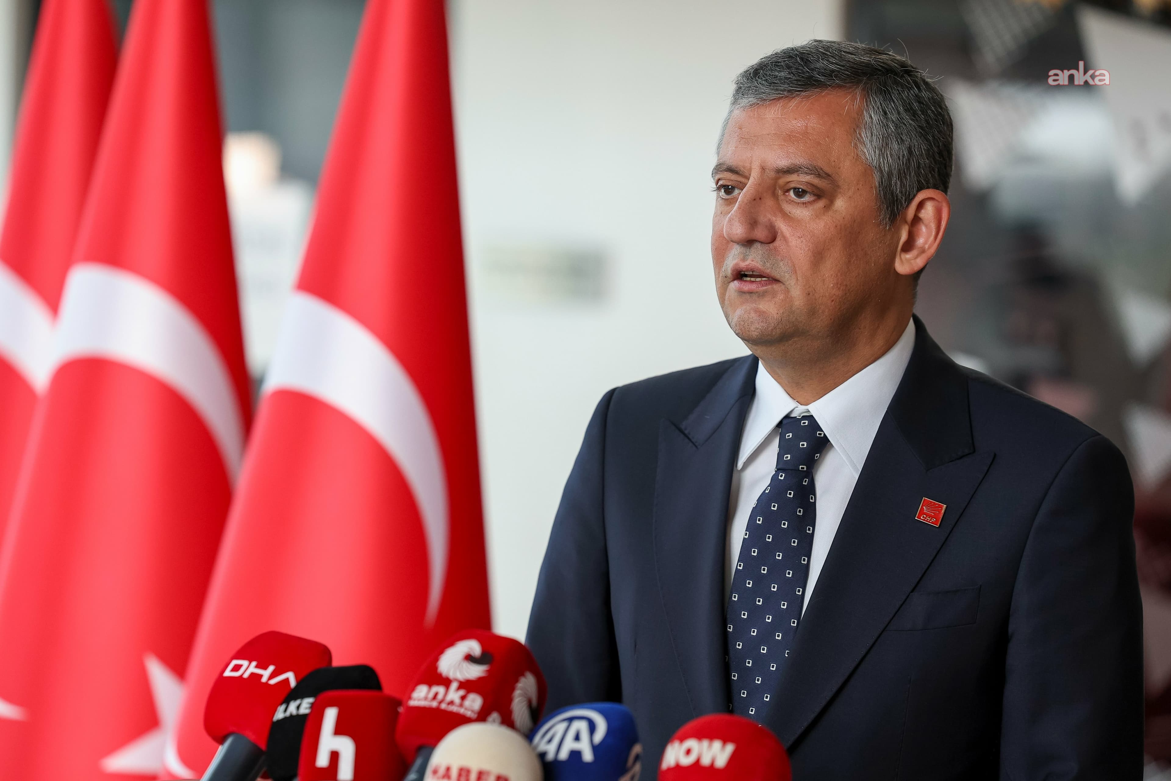 CHP lideri Özel, Ümit Erkol'un tutuklanmasının ardından tüm il başkanlarını Anka